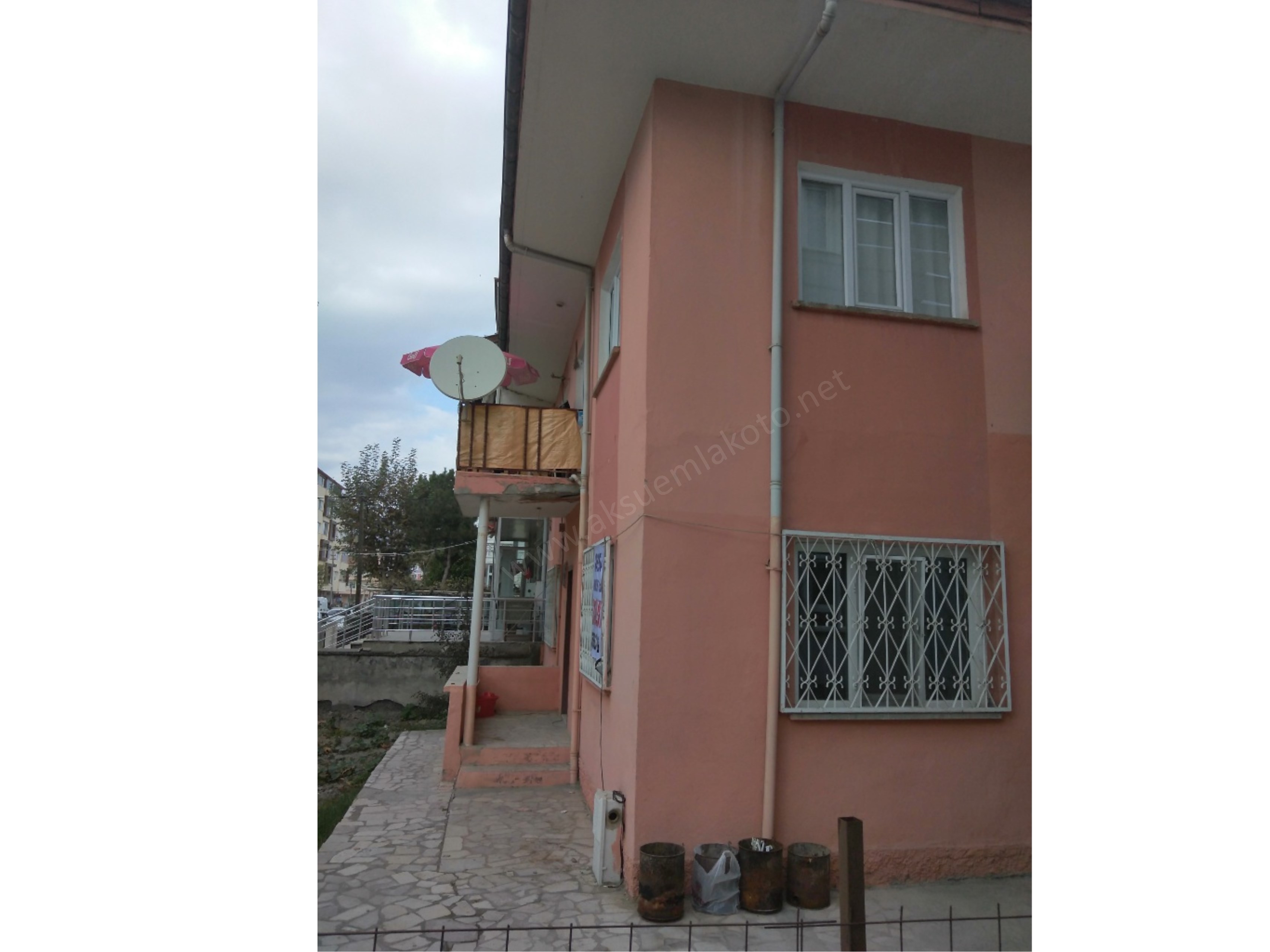 Müstakil bahçeli ev